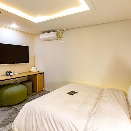 Hash Hotel Suwon Esterno foto