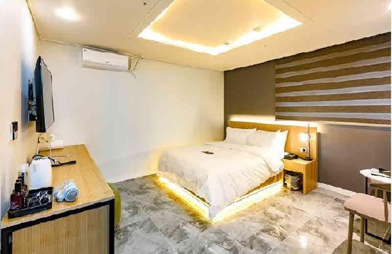 Hash Hotel Suwon Esterno foto
