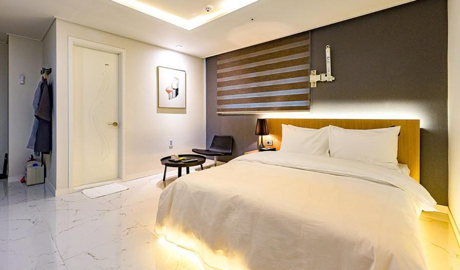 Hash Hotel Suwon Esterno foto