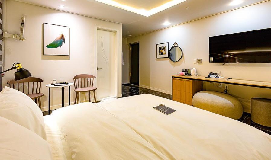 Hash Hotel Suwon Esterno foto
